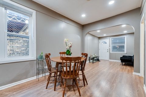 Tiny photo for 3916 W Grand Avenue, Chicago, IL 60651 (MLS # 12548828)