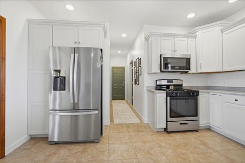 Tiny photo for 1101 N Pine Street, El Paso, IL 61738 (MLS # 12561578)