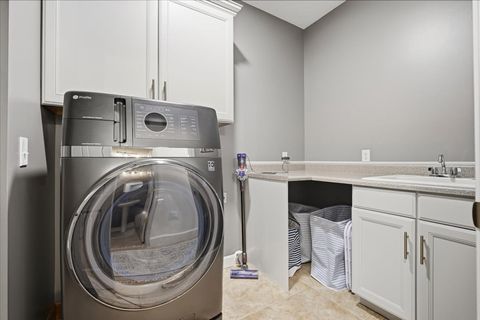 Tiny photo for 1101 N Pine Street, El Paso, IL 61738 (MLS # 12561578)