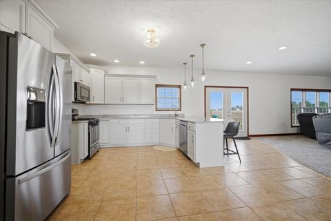 Tiny photo for 1101 N Pine Street, El Paso, IL 61738 (MLS # 12561578)