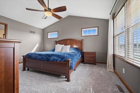 Tiny photo for 1101 N Pine Street, El Paso, IL 61738 (MLS # 12561578)