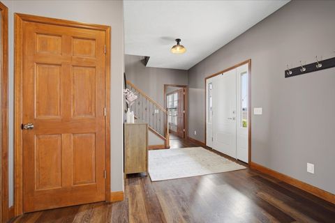 Tiny photo for 1101 N Pine Street, El Paso, IL 61738 (MLS # 12561578)