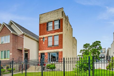 Tiny photo for 4364 S Oakenwald Avenue, Chicago, IL 60653 (MLS # 12460775)