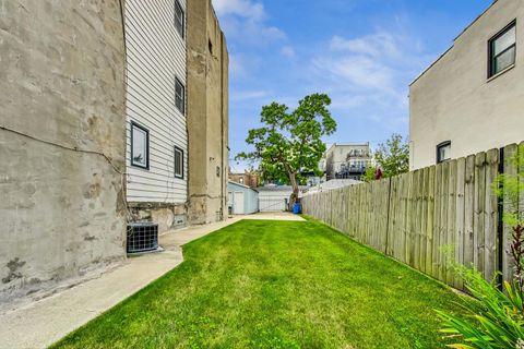 Tiny photo for 4364 S Oakenwald Avenue, Chicago, IL 60653 (MLS # 12460775)