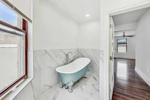 Tiny photo for 4364 S Oakenwald Avenue, Chicago, IL 60653 (MLS # 12460775)