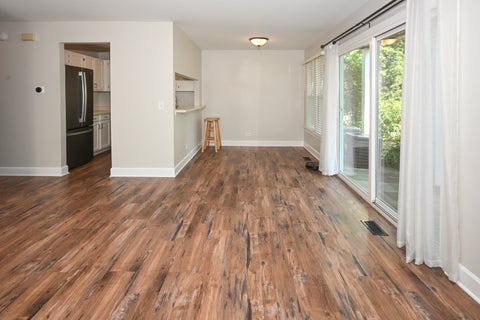 Tiny photo for 230 University Lane, Elk Grove Village, IL 60007 (MLS # 12702953)