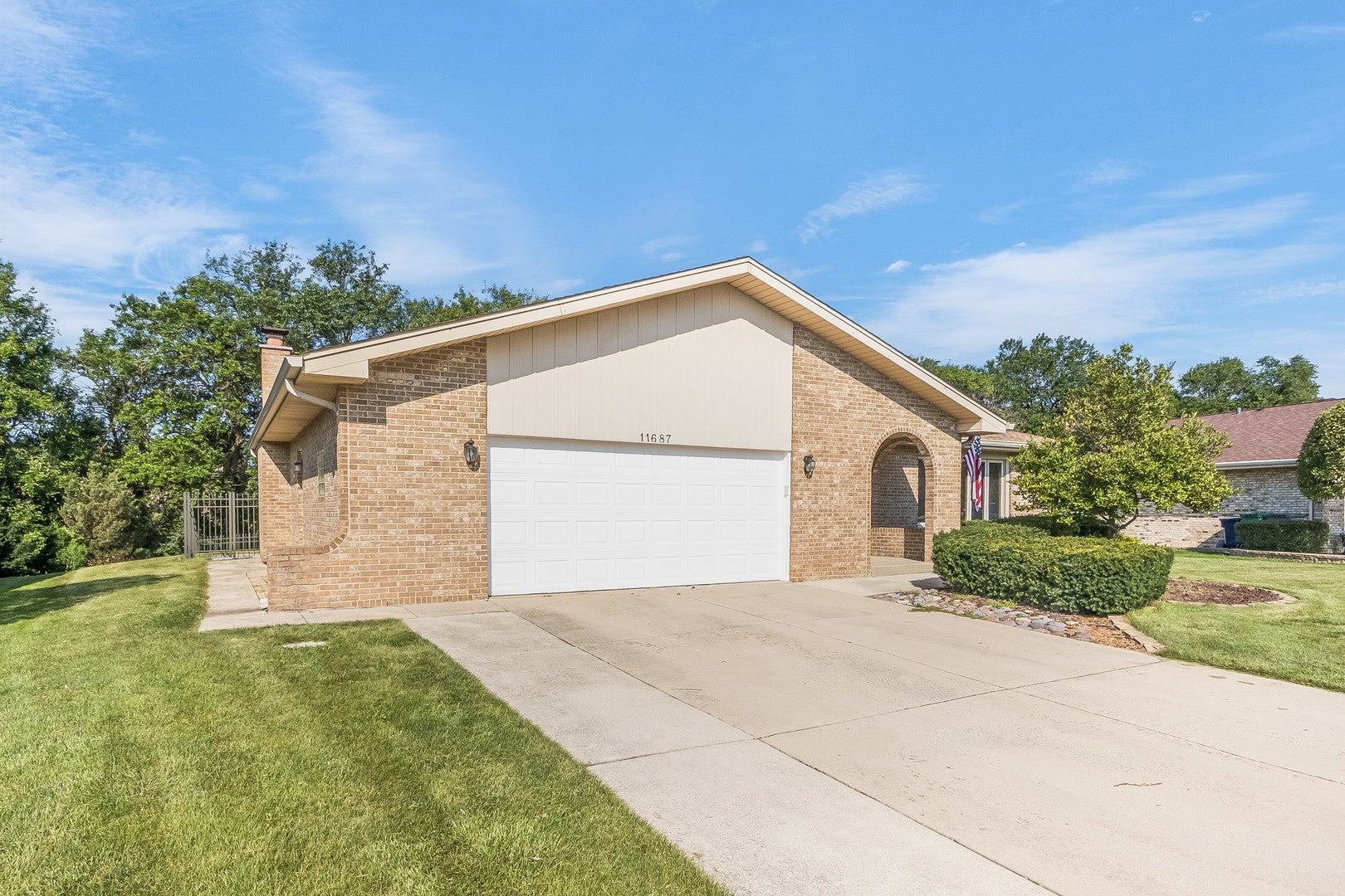 11687 Valley Brook Drive