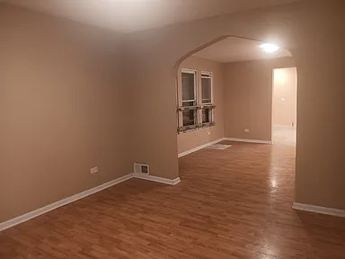 5005 W Chicago Avenue 1