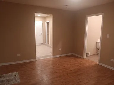 5005 W Chicago Avenue 1