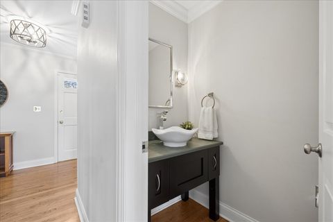 Tiny photo for 334 E Winchester Road, Libertyville, IL 60048 (MLS # 12589418)