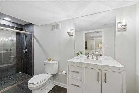 Tiny photo for 334 E Winchester Road, Libertyville, IL 60048 (MLS # 12589418)