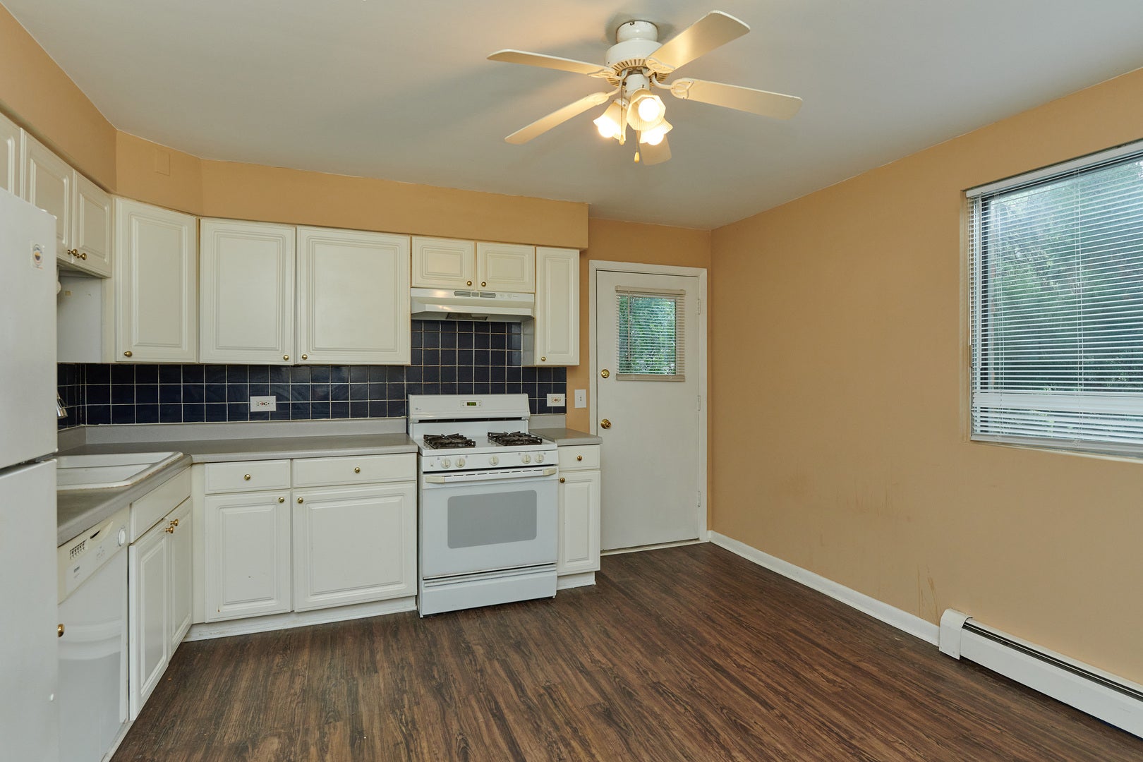 1762 W Highland Avenue 204
