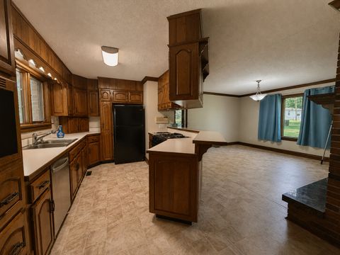 Tiny photo for 5996 S US 45 Highway, Metropolis, IL 62960 (MLS # 12646957)