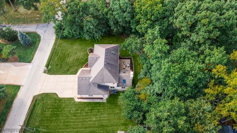 Tiny photo for 760 E Woodland Avenue, Addison, IL 60101 (MLS # 12480017)