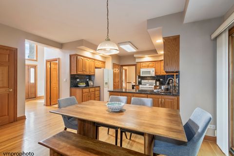 Tiny photo for 760 E Woodland Avenue, Addison, IL 60101 (MLS # 12480017)