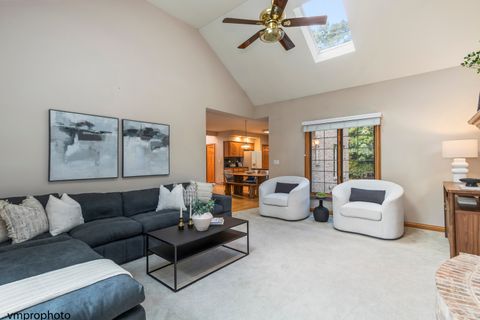 Tiny photo for 760 E Woodland Avenue, Addison, IL 60101 (MLS # 12480017)