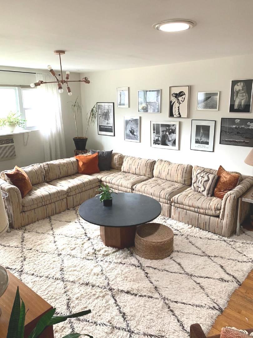 711 Austin Street 301