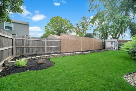 Tiny photo for 2575 Prairieview Lane N, Aurora, IL 60504 (MLS # 12725632)