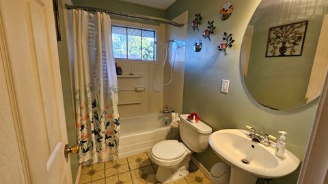 Tiny photo for 1116 Winthrop Avenue, Joliet, IL 60435 (MLS # 12476608)