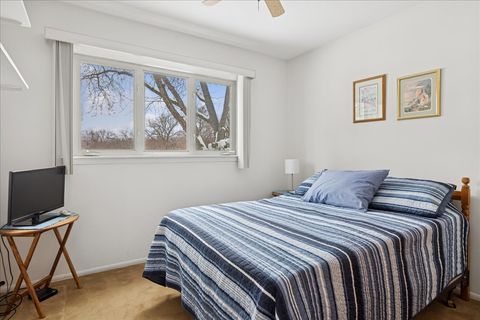 Tiny photo for 408 Buckingham Drive, Crystal Lake, IL 60014 (MLS # 12524613)