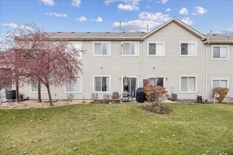 A home in South Elgin