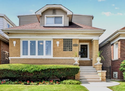 Tiny photo for 4334 N Monitor Avenue, Chicago, IL 60634 (MLS # 12750859)