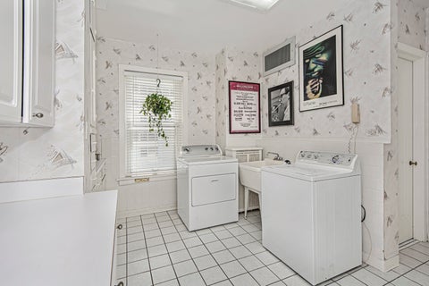 Tiny photo for 3920 N Lake Shore Drive #3S, Chicago, IL 60613 (MLS # 12690949)