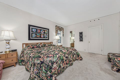 Tiny photo for 3920 N Lake Shore Drive #3S, Chicago, IL 60613 (MLS # 12690949)