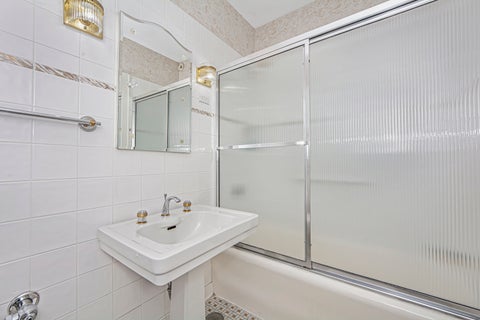 Tiny photo for 3920 N Lake Shore Drive #3S, Chicago, IL 60613 (MLS # 12690949)