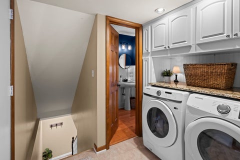 Tiny photo for 1565 Freeman Road, Hoffman Estates, IL 60192 (MLS # 12677036)