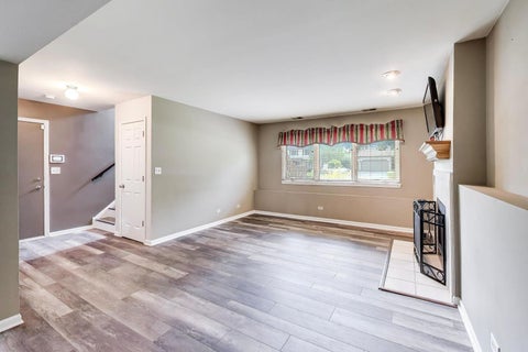 Tiny photo for 1154 Waterford Cut, Crystal Lake, IL 60014 (MLS # 12719532)