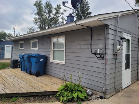 Tiny photo for 692 N Hammes Avenue, Kankakee, IL 60901 (MLS # 12481034)