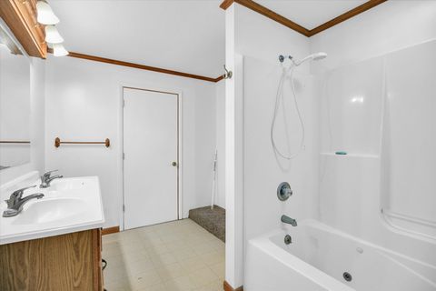 Tiny photo for 324 W 6th Street, Gibson City, IL 60936 (MLS # 12316230)