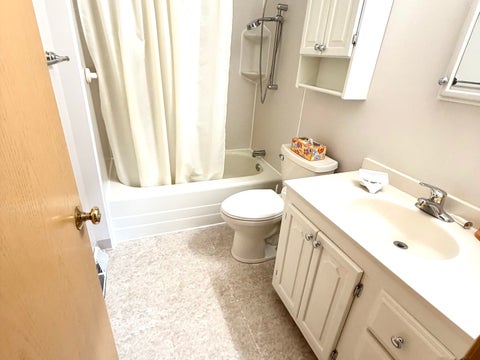 Tiny photo for 2323 Carriage Lane, Lindenhurst, IL 60046 (MLS # 12748542)