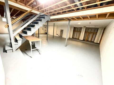 Tiny photo for 2323 Carriage Lane, Lindenhurst, IL 60046 (MLS # 12748542)