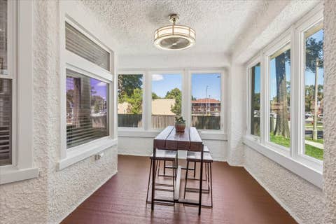 Tiny photo for 511 S Elmwood Avenue, Oak Park, IL 60304 (MLS # 12720853)