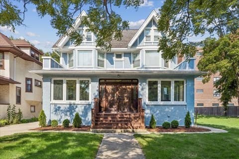 Tiny photo for 511 S Elmwood Avenue, Oak Park, IL 60304 (MLS # 12720853)