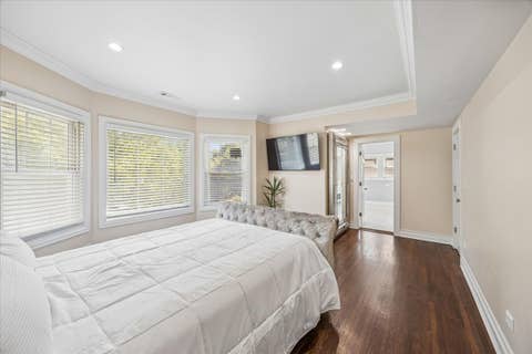 Tiny photo for 511 S Elmwood Avenue, Oak Park, IL 60304 (MLS # 12720853)