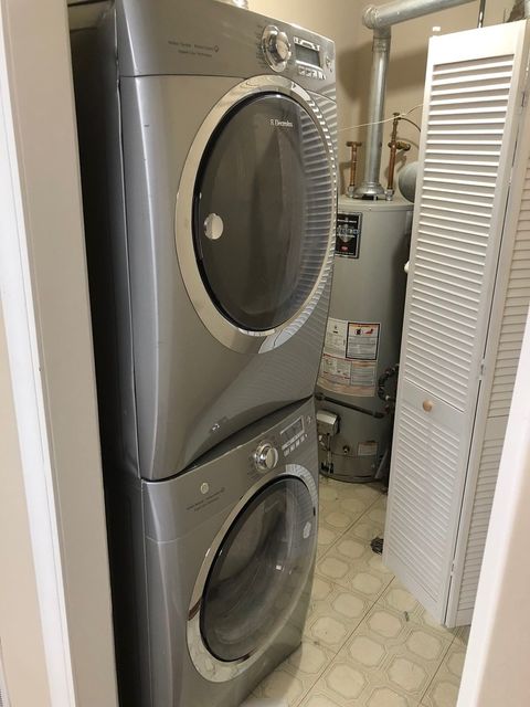 Tiny photo for 1102 E Wilson Avenue, Lombard, IL 60148 (MLS # 12519607)