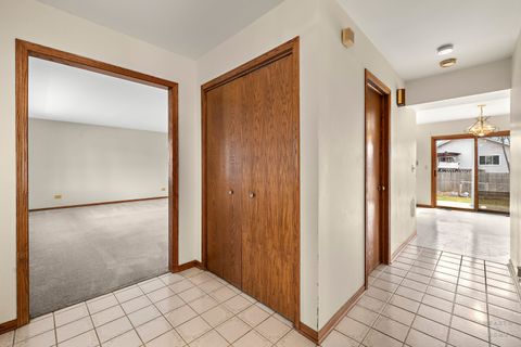 Tiny photo for 2176 Jordan Lane, Elgin, IL 60123 (MLS # 12598306)