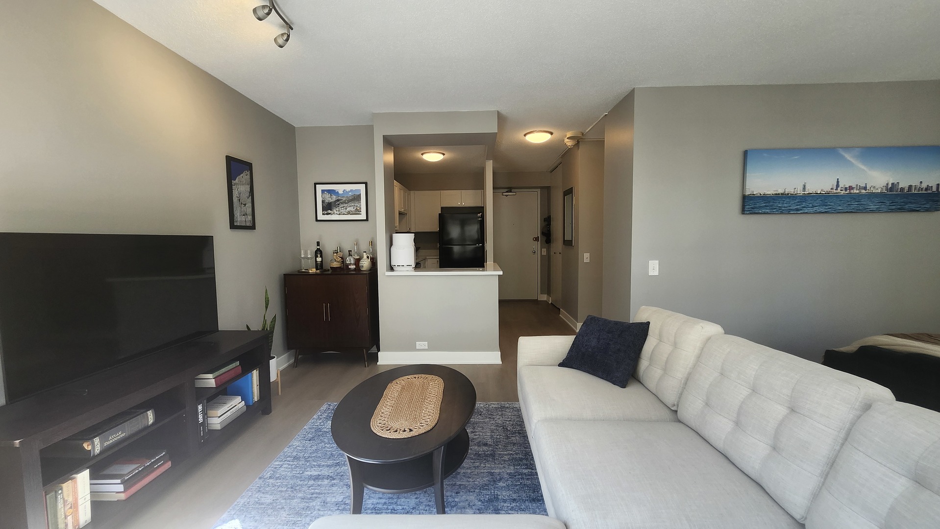 405 N WABASH Avenue 1512