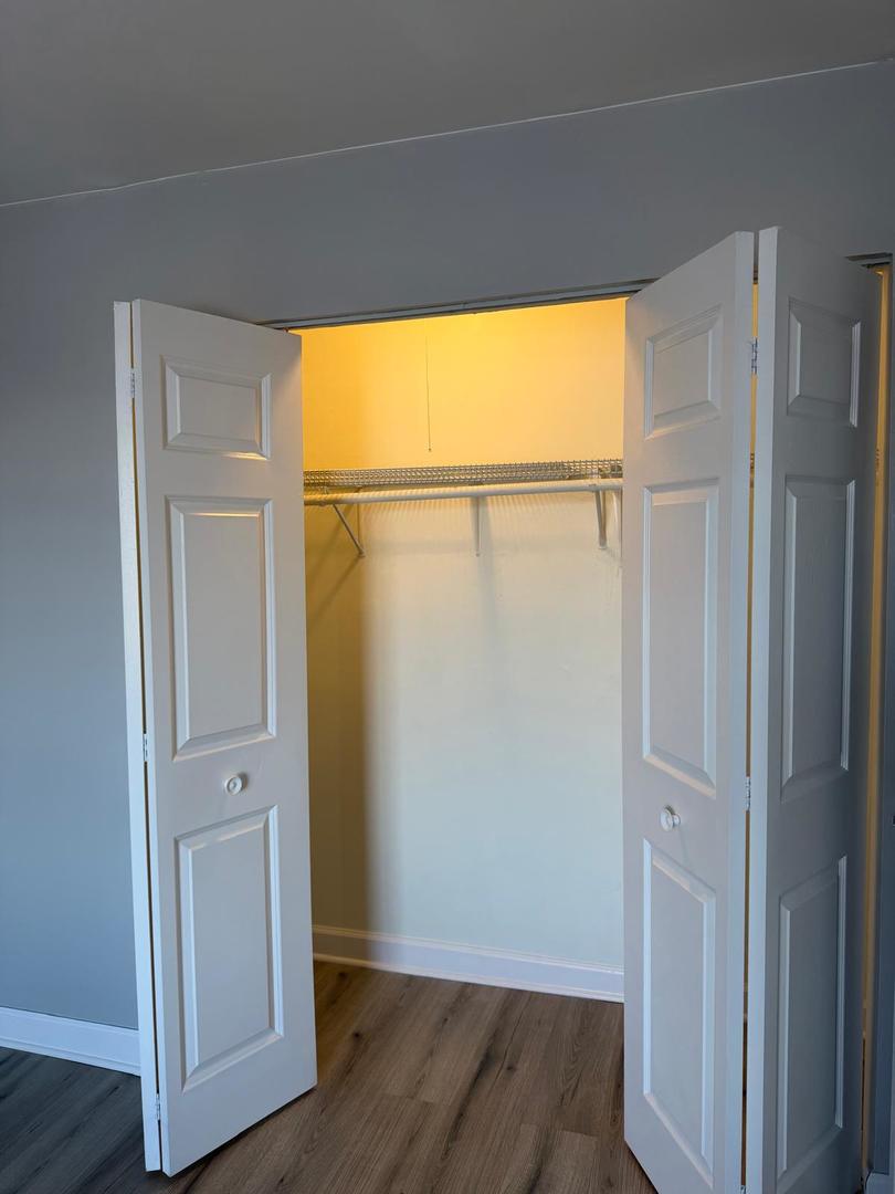 Aurora, Illinois 60504, United States, 2 Bedrooms Bedrooms, ,2 BathroomsBathrooms,Residential,Active,224931