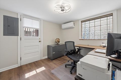 Tiny photo for 6340 N Indian Road, Chicago, IL 60646 (MLS # 12639731)