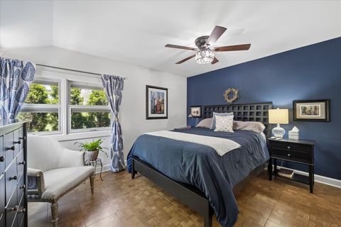 Tiny photo for 6340 N Indian Road, Chicago, IL 60646 (MLS # 12639731)