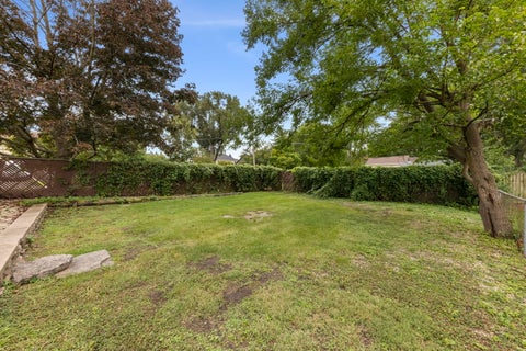 Tiny photo for 846 HAMMERSCHMIDT Avenue, Lombard, IL 60148 (MLS # 12747399)