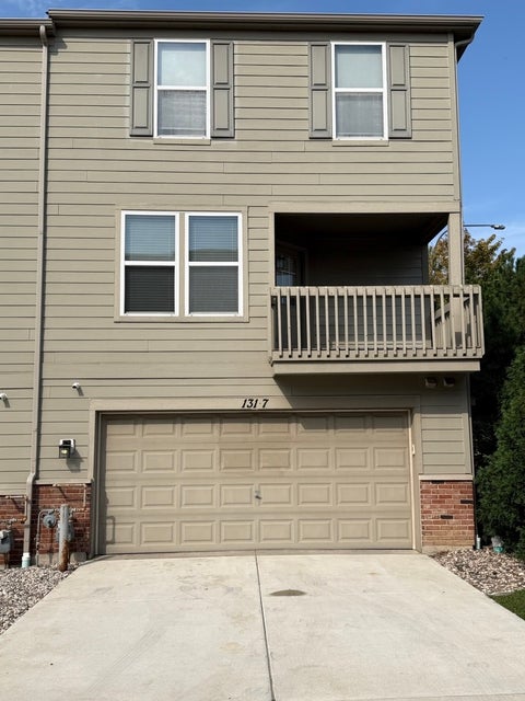 Tiny photo for 131 Bristol Lane #7, Wood Dale, IL 60191 (MLS # 12750771)