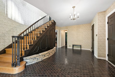 Tiny photo for 937 Sutton Drive, Northbrook, IL 60062 (MLS # 12776936)