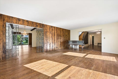 Tiny photo for 937 Sutton Drive, Northbrook, IL 60062 (MLS # 12776936)