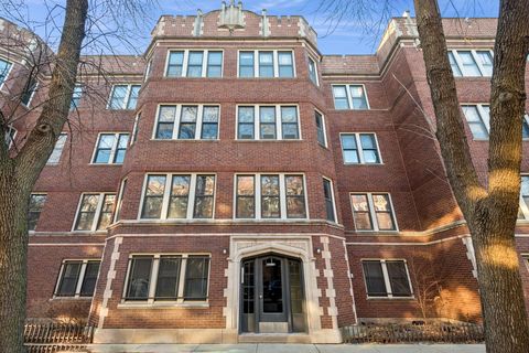 Photo of 7034 N Paulina Street #G, Chicago, IL 60626 (MLS # 11897539)