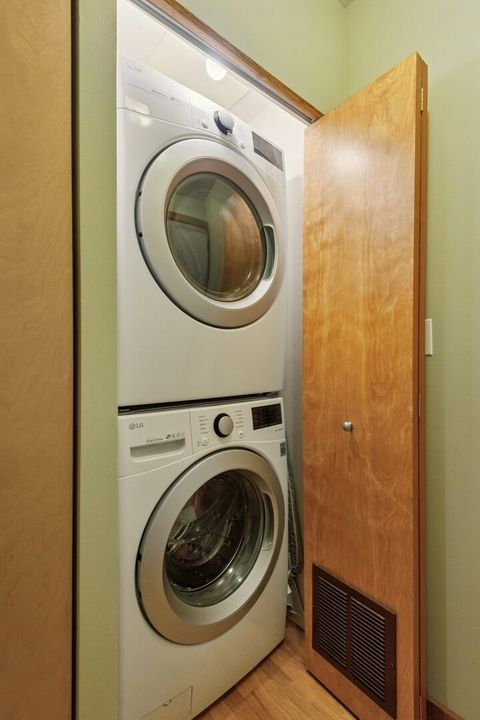 Tiny photo for 7034 N Paulina Street #G, Chicago, IL 60626 (MLS # 11897539)